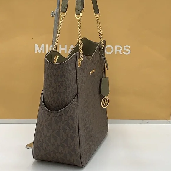 MICHAEL KORS
Jet Set Large Logo Tote Chain Shoulder Bag
COLOR OLIVE
NWT - Picture 2 of 16
